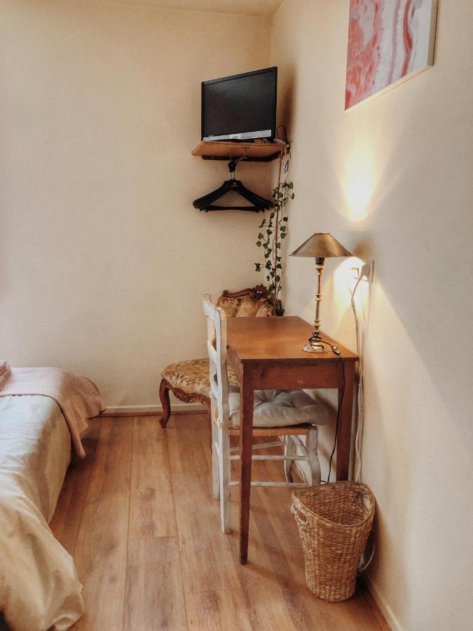 Gite Les Roches : Maison De Caractere Pour 15 Personnes Saint-Romain  Extérieur photo